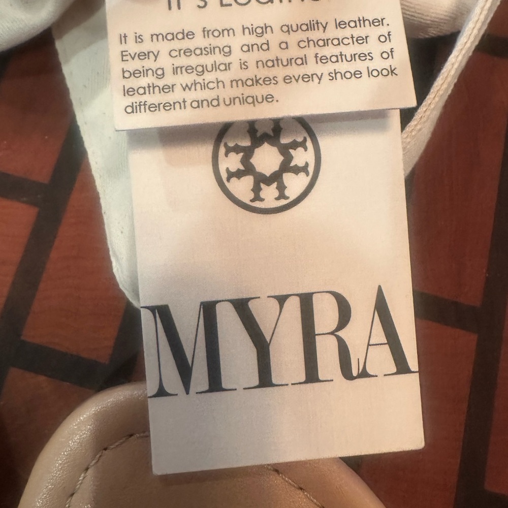 Myra tan and Black with cow hide Sandals - Picture 5 of 6